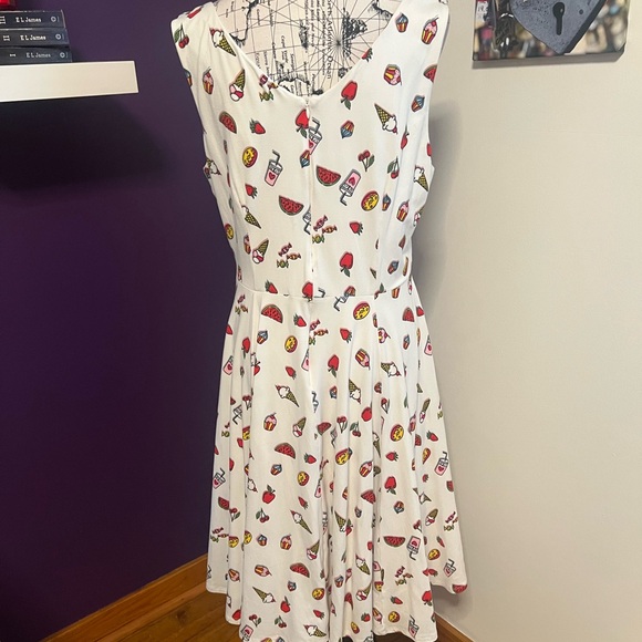 Eva Rose Sleeveless Summer Dress - Picture 5 of 8